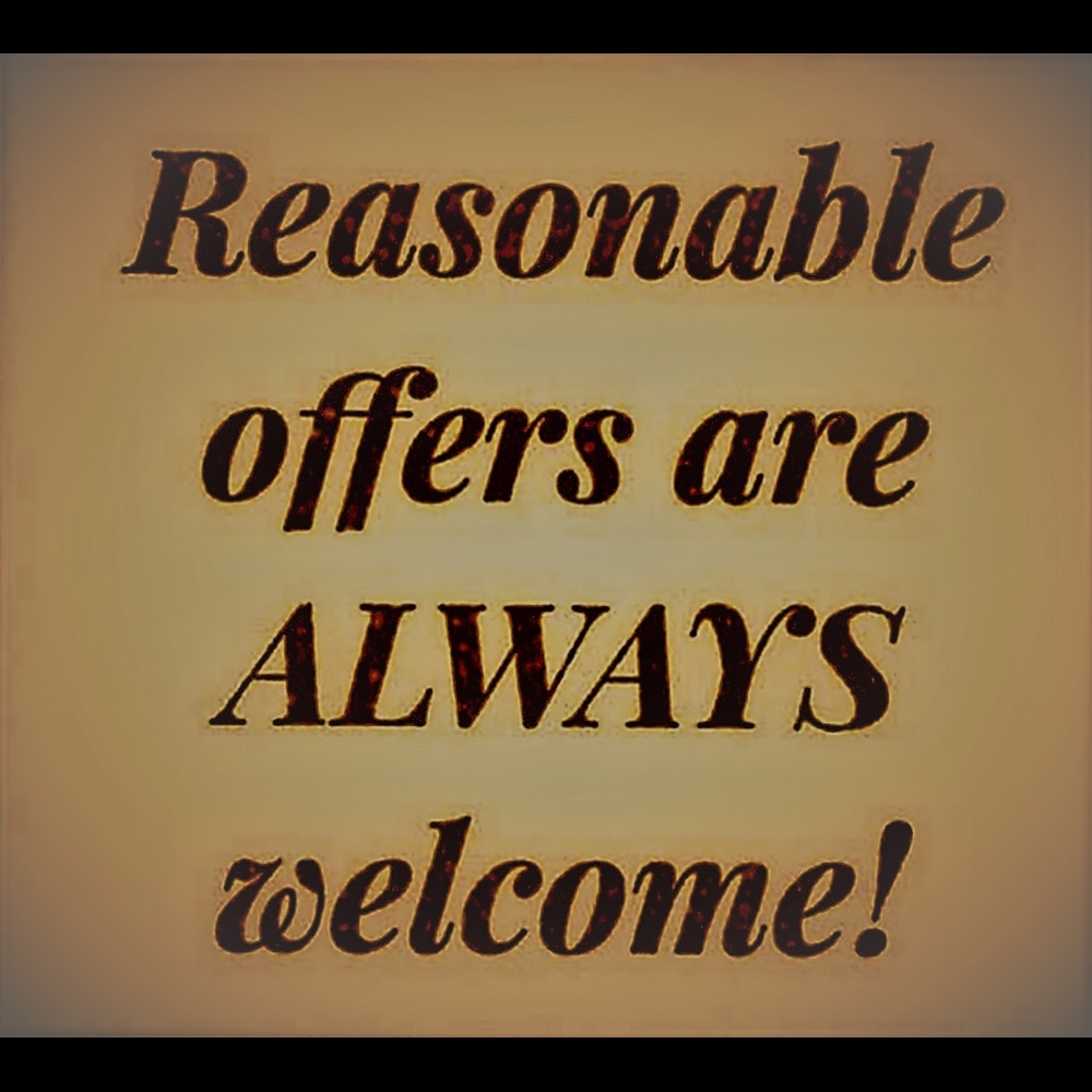 Products are smell & pet free!